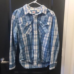 Large Blue and white Levi’s pearl snap button down